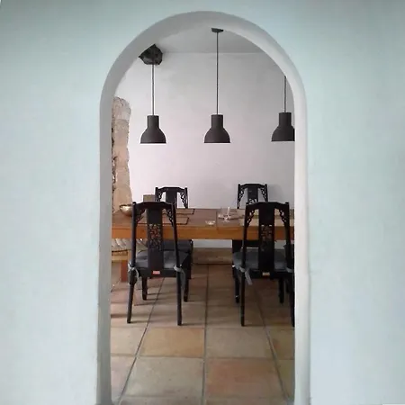Alojamento de Acomodação e Pequeno-almoço Fontilha Usclas-l'Herault
